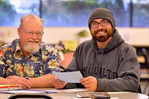 TRC_StudyCenter_Tutor_assisting_Student