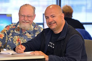 TRC_StudyCenter_Tutor_helping_Student