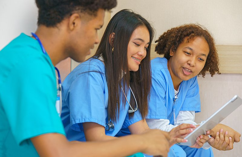 medical assistant students
