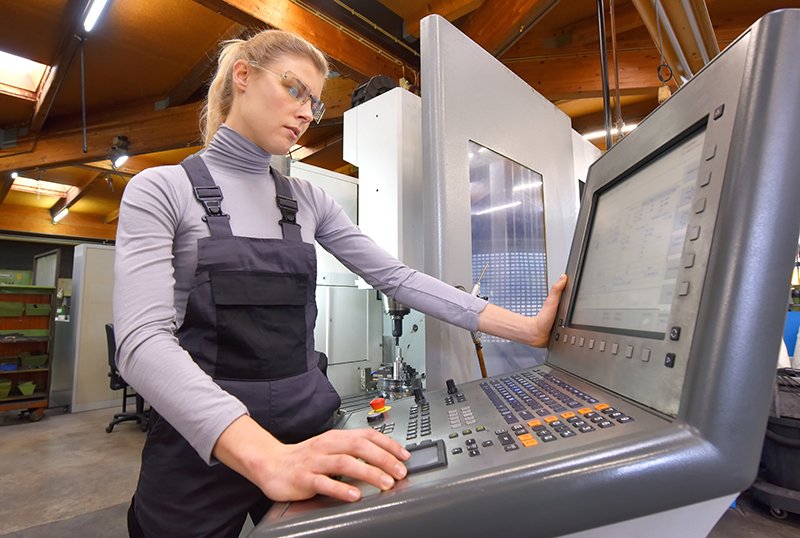 cnc2.jpg