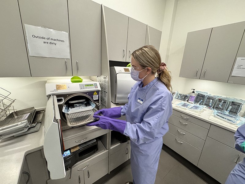 dental hygiene student in lab