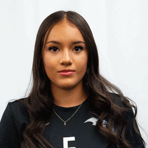 5 Alondra Gomez