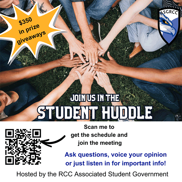 student huddle at RCC for student support