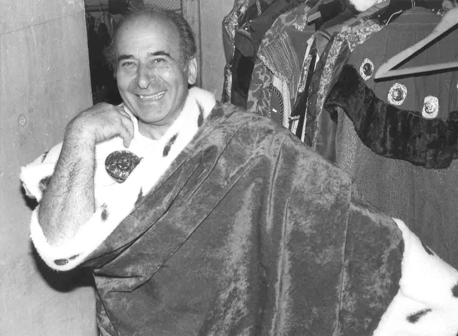 King Aurthur in a Camelot production, 1986
